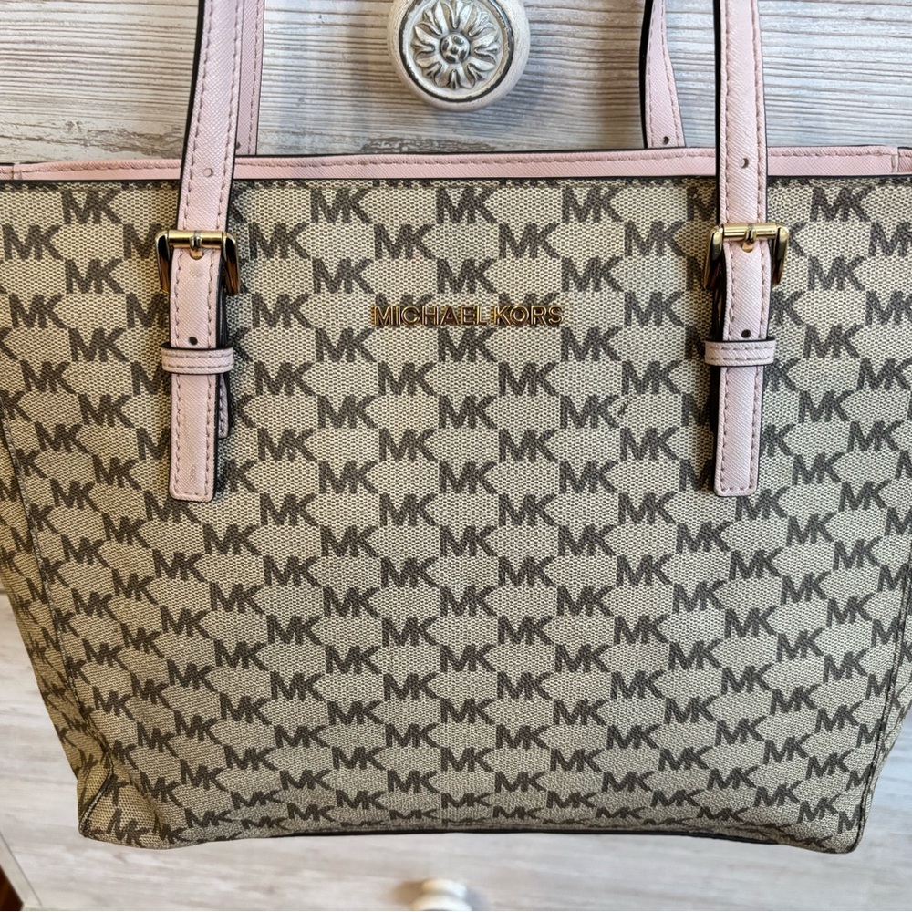 Michael Kors Large Signature Beige and Pink Tote